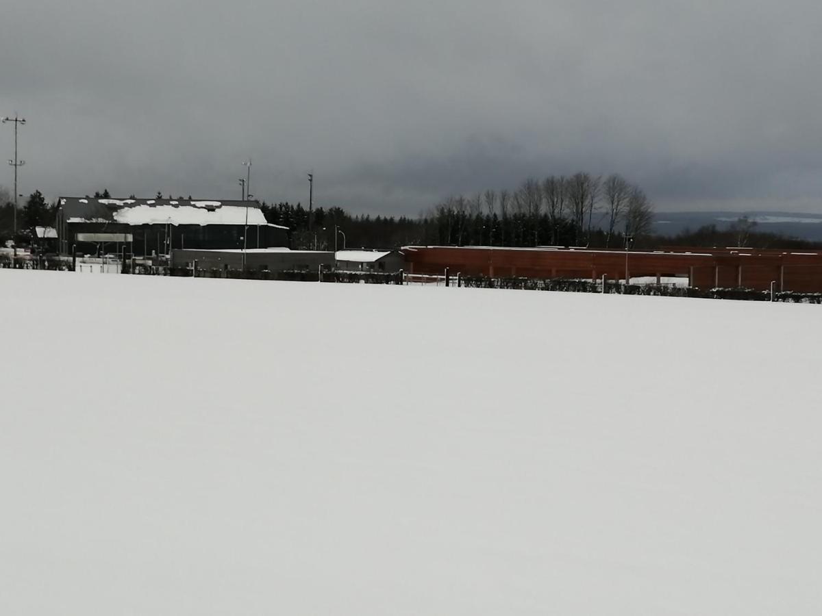 Eifel Lodge Butgenbach Exteriör bild